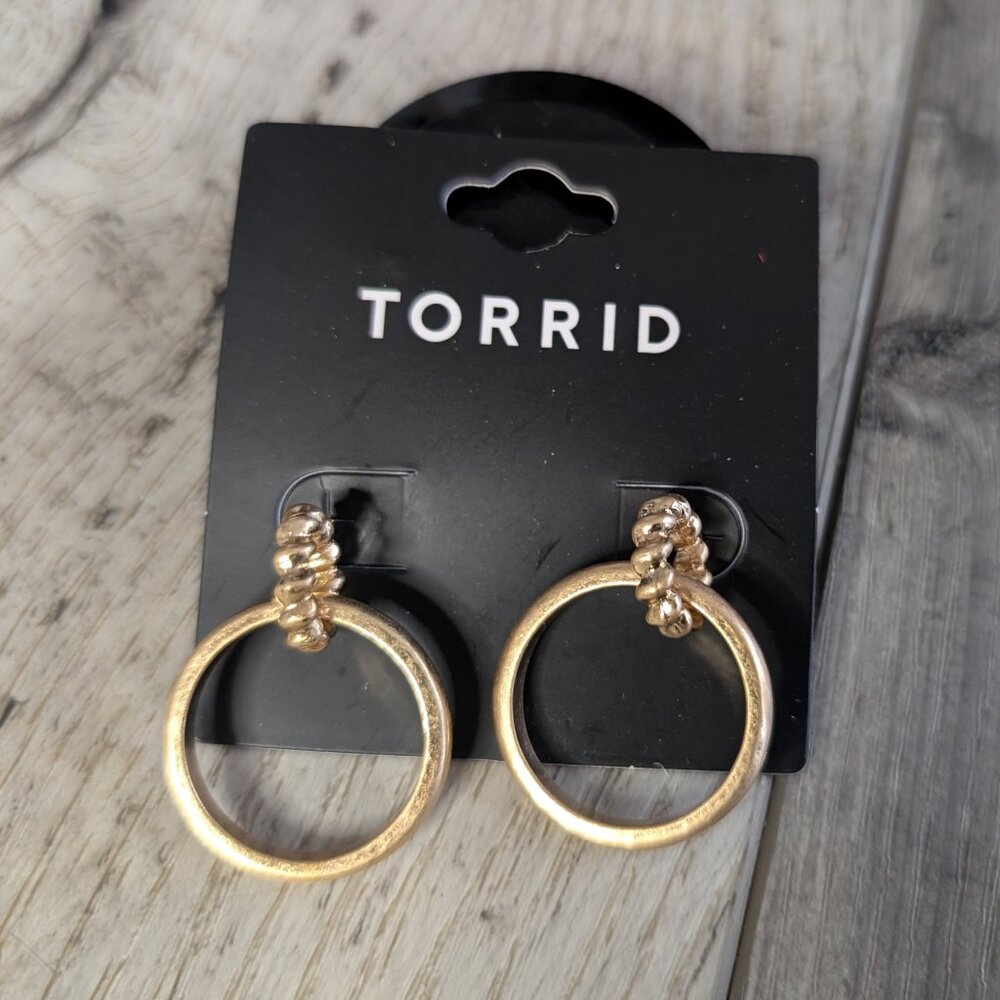 Torrid, Double Circle Gold Earrings, NEW